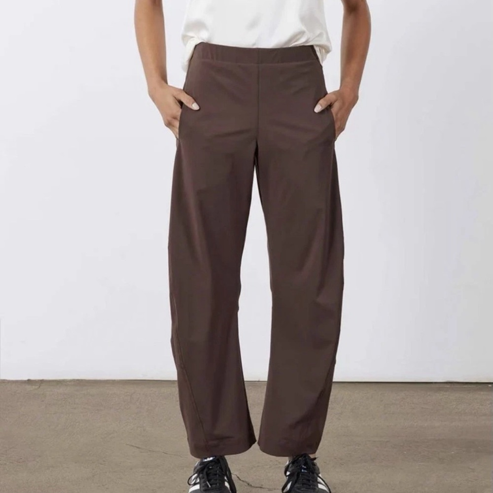 Ruti On the Loose Work Pants in Coffee - Excellent Condition, Size 12